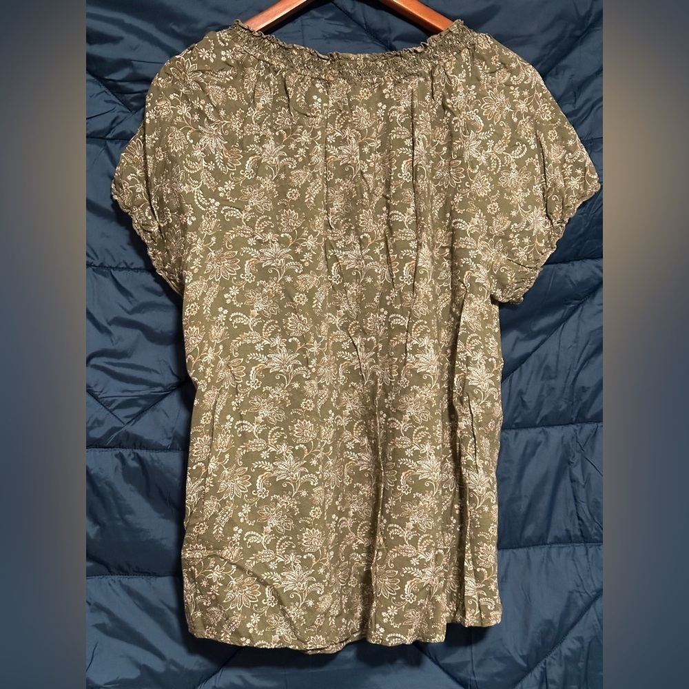 Women’s Faded Glory Floral Green Tunic - Picture 3 of 5